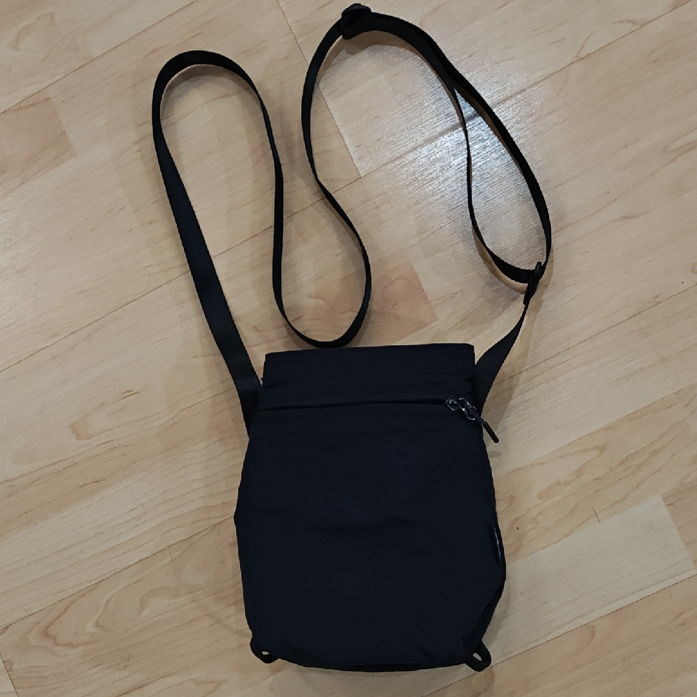 Athleta Black Crossbody Bag
